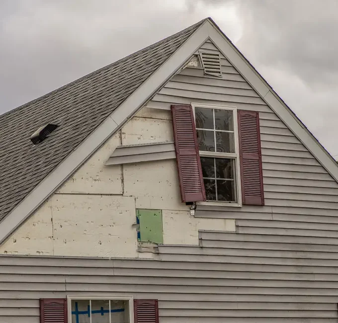 home needing wind damage repair experts near the quad cities