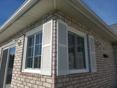 muscatine window installation - exterior corner of brick house, after