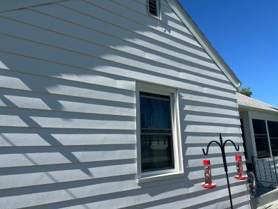 moline window installation - bay window exterior, before - 2