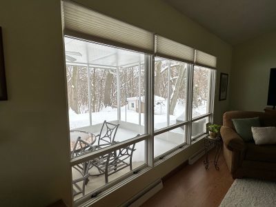 east moline window replacement - inside view of large 3-paned bay window, before