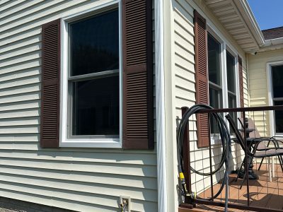 Le Claire Window Replacement - outside corner double-hung windows, after