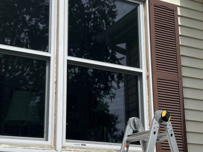 Le Claire Window Replacement - outside triple window closeup, during
