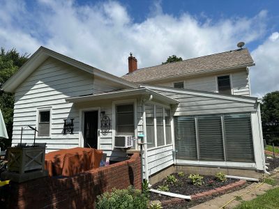 Taylor Ridge Window Replacement - outside porch, before