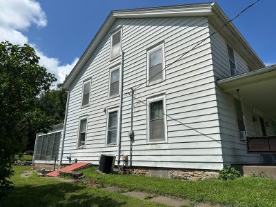 Taylor Ridge Window Replacement - outside side, before