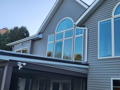 Bettendorf Window Contractor - outside bay window, before